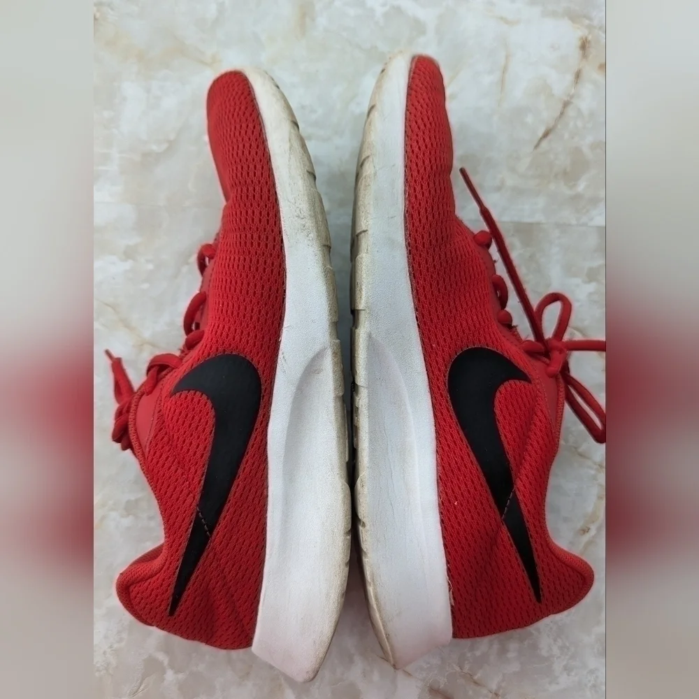 Nike Sneakers Shoes Men Red & Black Size 9.5